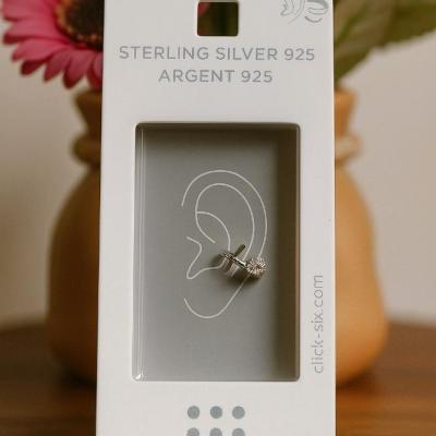 پیرسینگ نقره گوش برند six