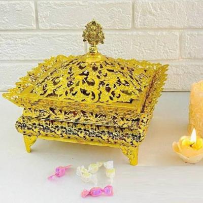 شکلات خوری نورا