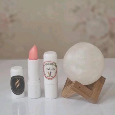 بالم لب با رنگ گیاهی موری اسکین