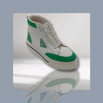 بوت مردانه پرادا