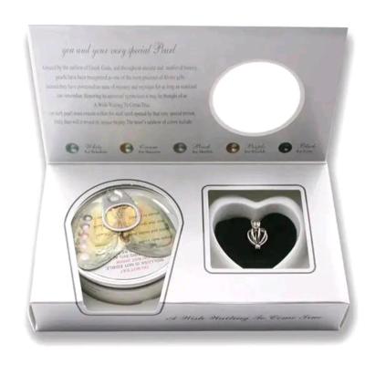 گردنبند مروارید اورجینال از دل دریا با بسته بندی شیک و لوکس