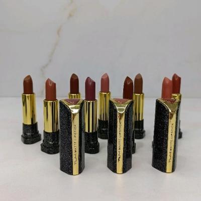 رژ لب جامد مات