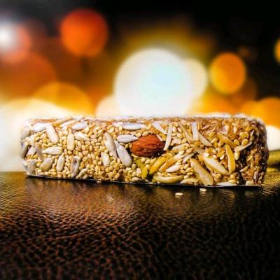 معجون بادام ومغزافتابگردان هر کارتن 20عدد معجون 70گرمی داخلشه