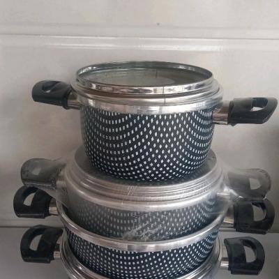 سرویس قابلمه دانشجویی