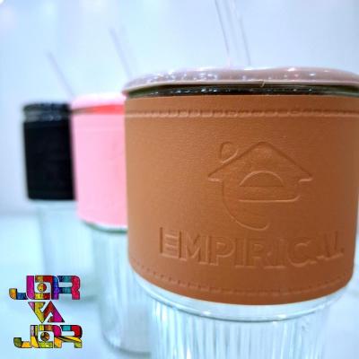 لیوان اسموتی آکوا چرمی با درب لیوان اسموتی یک عددی