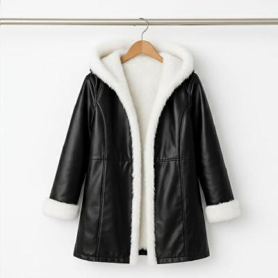 شنل چرم خز سفید زنانه مدل ZARA