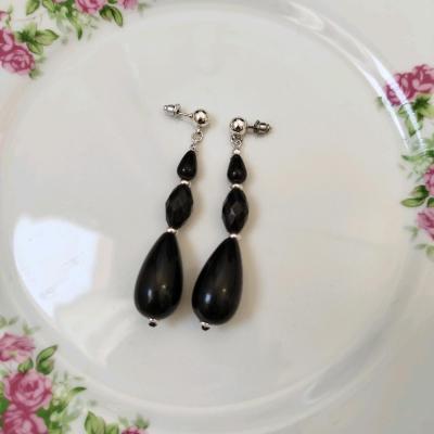 گوشواره لوستری مشکی زیبا