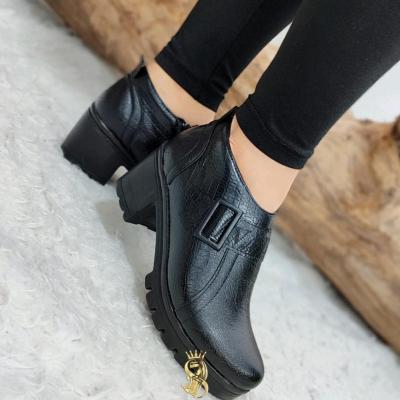 نیم بوت کاپشنی مدل ویدا