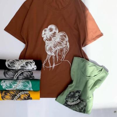 تیشرت مو گوجه ای