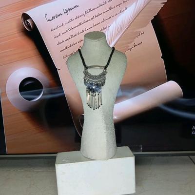 گردنبند رومانتویی