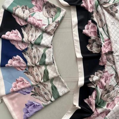 روسری نخی اعلا، قواره 130، کد V722