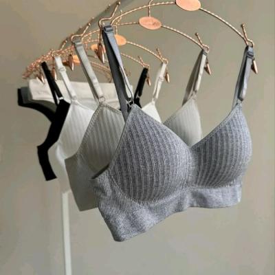 ست شورت و سوتین کبریتی ست نیم تنه و شورت بکلس کاپدار قزن دار-156430