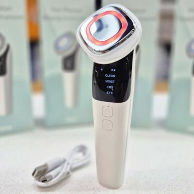 دستگاه لیفت صورت ،دارای نور