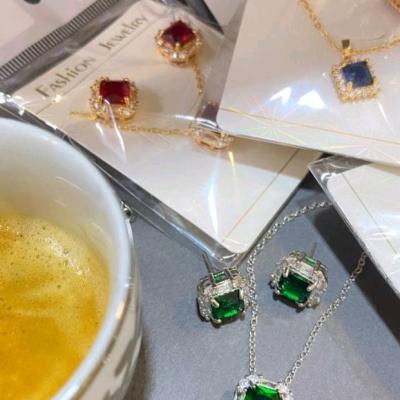 نیم ست های سنگ رنگی در طرح و رنگ های مختل0