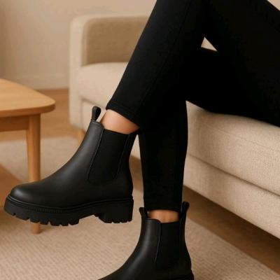 نیم بوت مدل مهتاب