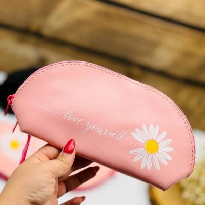 کیف چرمی بابونه