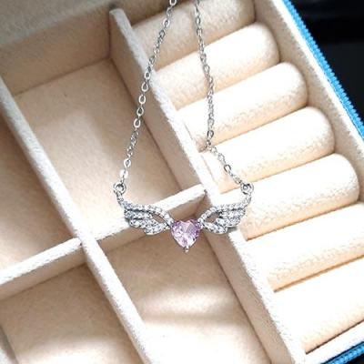 گردنبند قلب بالدار صورتی