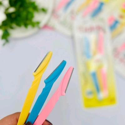 تیغ ابرو تینکل