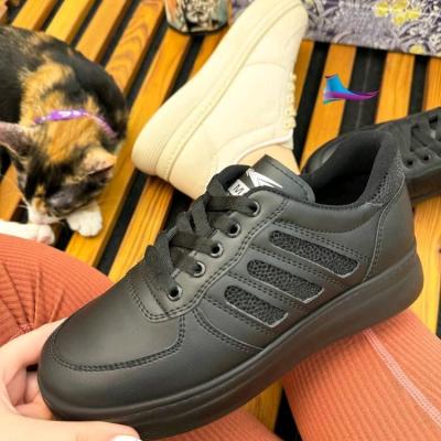 کتانی اسپرت زنانه