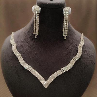 نیم ست فول نگین