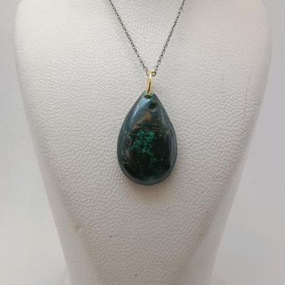 گردنبند مالاکیت اشکی با زنجیر استقلال43