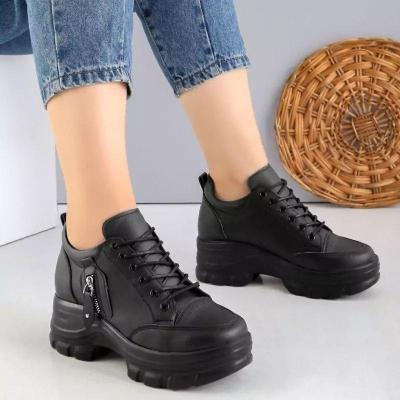 کتونی اسپرت لژ مخفی طرح بغل زیپ