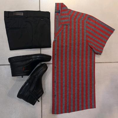 پیراهن مردانه نیم آستین یقه انگلیسی