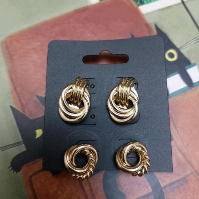 گوشواره استیل طلایی برند بوهو