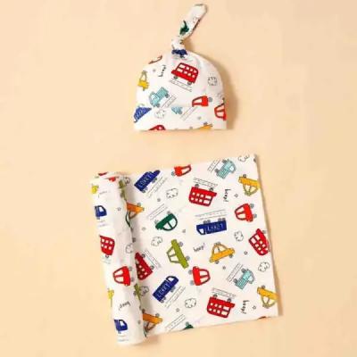 ست دورپیچ و کلاه نوزادی برند Moms Care