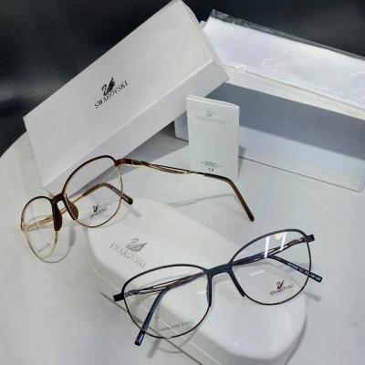 عینک طبی زنانه دخترانه پد بینی یک تکه برند با کیفیت و صورتخوری عالی