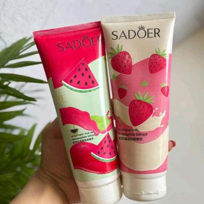 نمک بدن هندوانه و توت فرنگی سادور