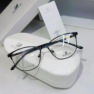 عینک طبی زنانه دخترانه فلزی برند سوارسکی عینک طبی فلزی زنانه گربه ای