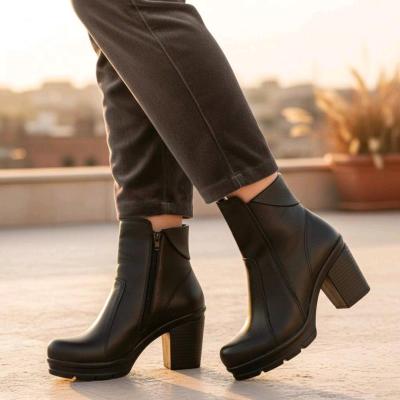 بوت پاشنه دار زنانه شیک