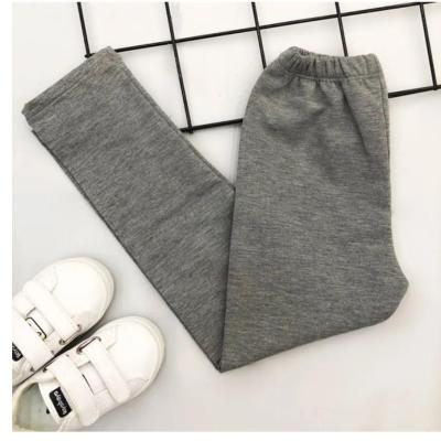 لگ بچگانه طوسی