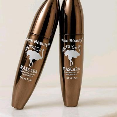 ریمل حجم دهنده و بلند کننده شتر مرغ