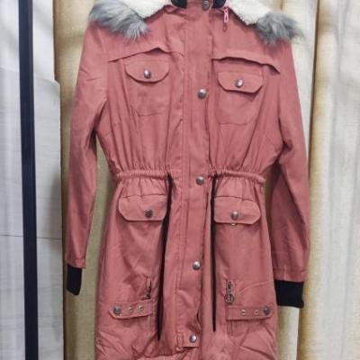 کاپشن زنانه داخل پشم گرم بالا