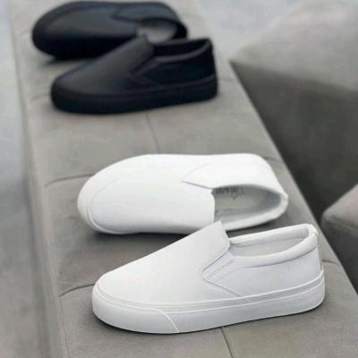 ونس راحتی چرم