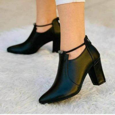 کفش مجلسی زنانه مدل پاشنه دار دو نگین