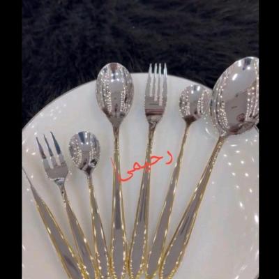 سرویس قاشق و چنگال 24 نفره 120 پارچه نیمه طلایی یونیک بیچمدان شیک زیبا-156746