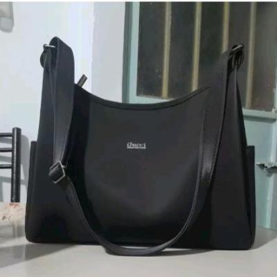 کیف زنانه جادار