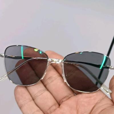 عینک فتو کرومیک زنانه مخصوص شب و روز و آفتاب