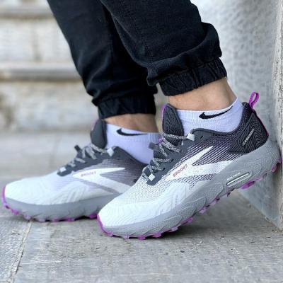 کتانی بروکس کاسکادیا 17 ویتنام