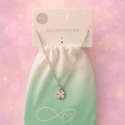 گردنبند ظریف پلاک شبدر برند accessories