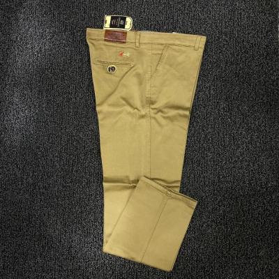 شلوار کتان کلاسیک مردانه کرم با سایزبندی 42 تا 52