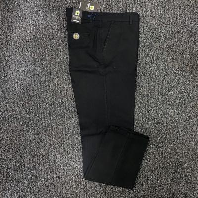 شلوار جین کلاسیک مردانه پارچه هنسل مشکی با سایزبندی 46 تا 54