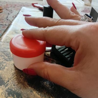 جوان ساز ، روشن کننده ، سفت کننده ، کلاژن ساز پوست صورت و دست