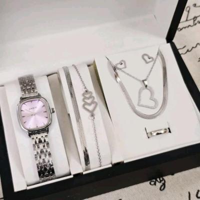 ساعت زنانه و دخترانه کاسیو صفحه یاسی رنگ Casio