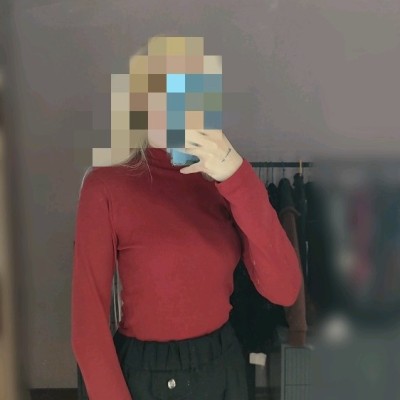 بلوز آستین بلند قرمز