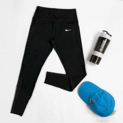 لگ باشگاهی نایک تور دار طرح جیب موبایل