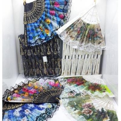 باد بزن طرح دار